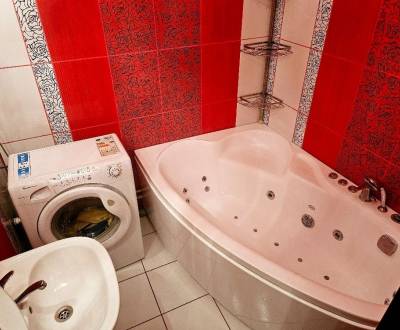 PRENÁJOM 3 izbový byt Bánovce nad Bebravou/ LOGGIA/ PIVNICA/ ZARIADENÝ