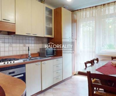 Predaj, štvorizbový byt Banská Bystrica, Sásová - EX...