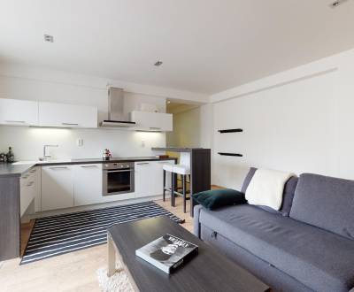 Byt v novostavbe v historickom centre 