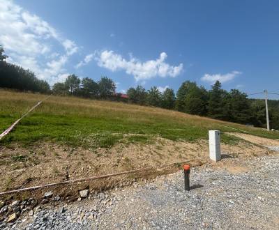 Úžasný pozemok s IS na výstavbu rekreačného objektu, chaty v Makove