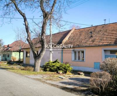 REZERVOVANÉ - Predaj, rodinný dom Skalica, Centrum -...