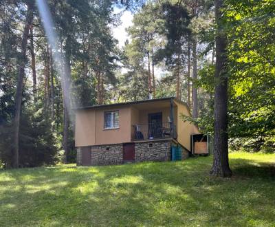 Na predaj útulná chata v Zlatníckej doline