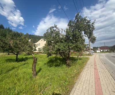 Predaj súboru pozemkov v zastavanom území obce Makov