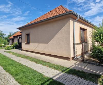 REZERVOVANÝ! Bývanie na vidieku, Bratislava 20 km, Horné Janíky