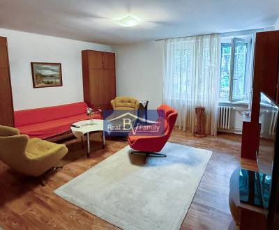 PREDANÉ - PREDAJ, DOHNÁNYHO, RUŽINOV - 2 IZBOVÝ BYT 