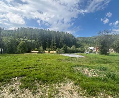 Nádherný stavebný pozemok v obci Makov- ideálne misto