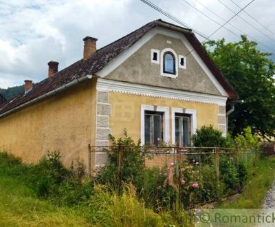 ZNÍŽENÁ CENA! Pozemok s pôvodným domom, Vyšný Slavkov