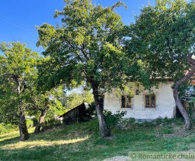 120-ročný gazdovský dom s veľkým pozemkom v blízkosti Banskej Štiavnic