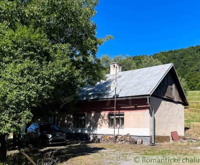 Usadlosť s vidieckym domom na polosamote v okolí Štiavnických Baní, Ba