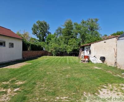 Stavebný pozemok priamo v centre Stupavy