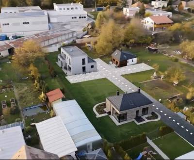 3 Stavebné  pozemky Topoľčany