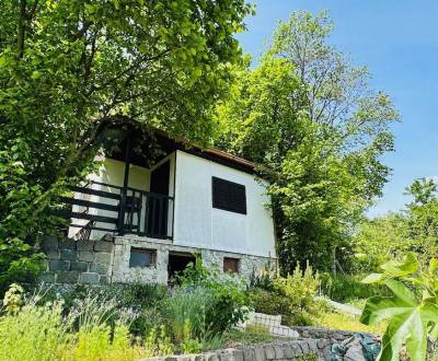 Na predaj záhradná chatka so záhradkou – Partizánske, časť Návojovce