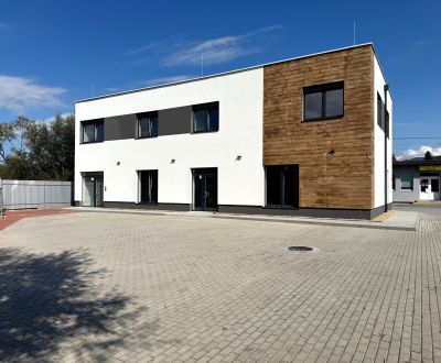 Na prenájom Obchodné priestory Lipany, okres Sabinov