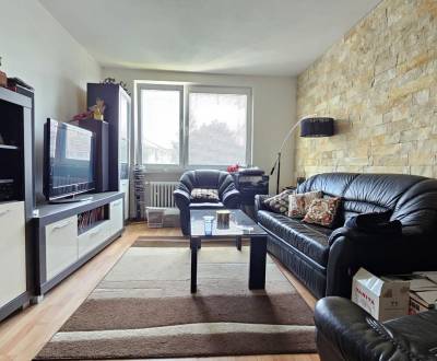 Pekný veľký 3 izbový byt s lodžiou, Karloveská ul., BA IV. Karlova Ves