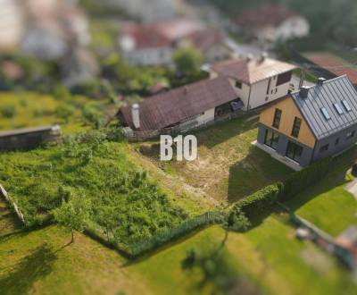 Centrum Terchovej - STAVEBNÝ pozemok 878m2