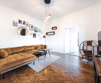 Prenájom 2 izbového bytu, moderné bývanie v centre mesta Košíc.