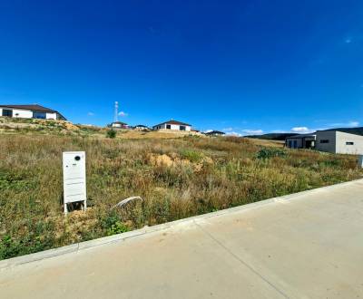 Predaj stavebného pozemku v Lubine s IS a stavebným povolením, projekt