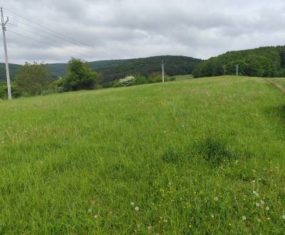 Na predaj stavebné pozemky Trenčianska Závada