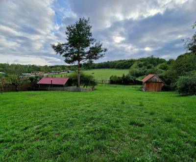 PREDAJ - STAVEBNÝ POZEMOK - ZLATÉ MORAVCE