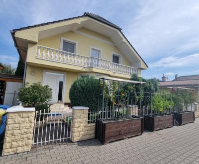 Pekný rodinný dom na predaj - Malacky