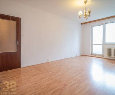 Priestranný 3-izbový byt v Poprade na predaj