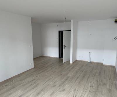 REZERVOVANÉ -  Arbória - 3i byt 74m2, parkovacie miesto a kobka 