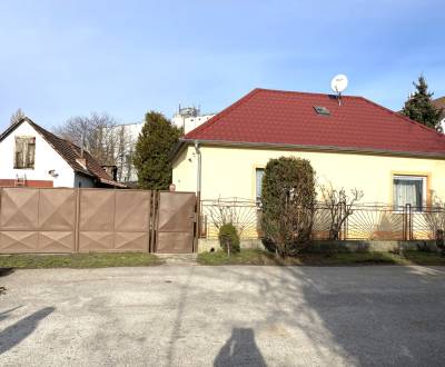 Real - H,s.r.o. ponúka na predaj rodinný dom Dunajská Streda