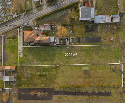 Pozrite si SKVELÝ stavebný pozemok S POVOLENÍM a IS v Pavliciach