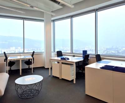 Súkromný kancelársky priestor pre 5 osoby v oblasti Regus Polus Towers