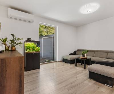 5-izbová novostavba rodinného domu v pokojnej lokalite Stupavy