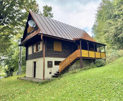 Predaj: Rekreačná chata na polosamote v Terchovej s pozemkom v OV