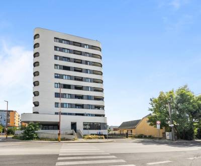 BA/POD.BISKUPICE-Predaj veľkého 3i bytu v novostavbe s park. státím