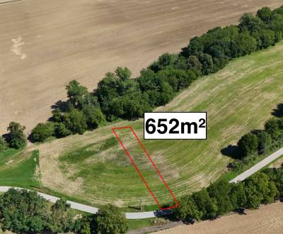 Nová Ves nad Váhom – Pôda v 1/1 pri ihrisku