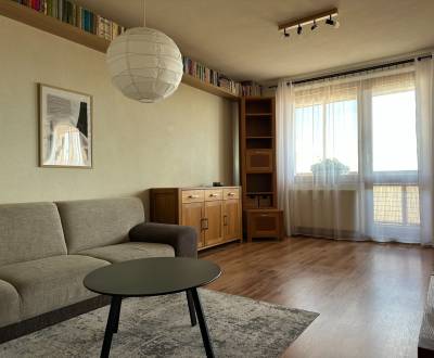 ViNi real - PRENÁJOM  4-izb. byt - Poprad, Partizánska Ulica