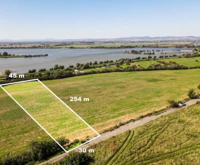 INVESTIČNÝ - pozemok o výmere 9.132 m² - Ratnovce