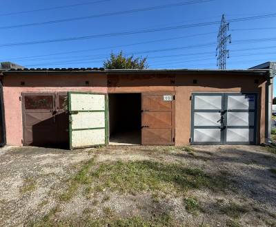 PREDANÉ! GARÁŽ S POZEMKOM V MESTSKEJ ČASTI RUŽINOV – BA