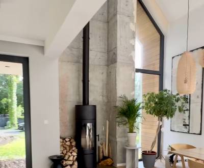 HOLODOM - POZEMOK 670m2 - 266.000€