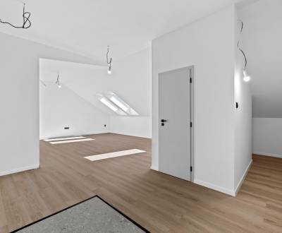 PREDAJ priestranného, slnečného 3i bytu  – Trnavská cesta, BA III