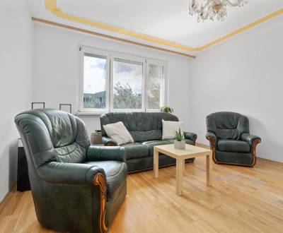 PREDAJ -3 IZBOVÝ BYT 63M2 S LOGGIOU- PRIBIŠOVÁ- KARLOVÁ VES