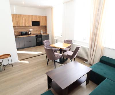 PRENÁJOM: 3 izbový byt v centre, Piešťany