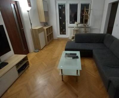 Predáme 3-izbový byt, ul. Fraňa Kráľa, Žarnovica