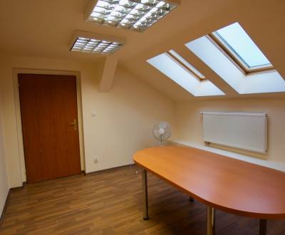 Kancelárske priestory - 6 miestností - 73 m2 – Košice