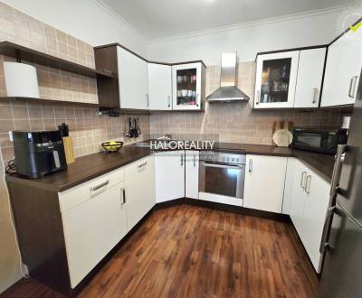 Predaj, trojizbový byt Bratislava Nové Mesto, Tomáši...