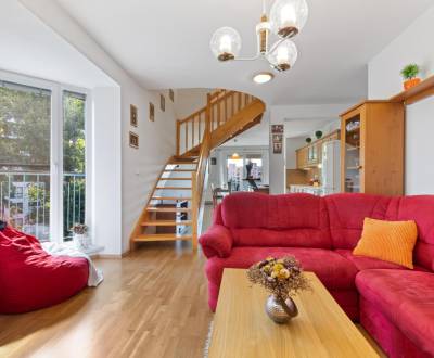 Kúpte si JEDINEČNÝ 5i byt, MEZONET, s 2x KÚPEĽŇOU, BALKÓNOM a PIVNICOU