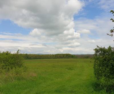 Krásna lúka s dobrým prístupom.