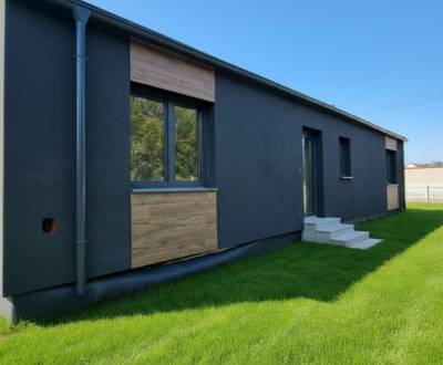 Rodinný dom / Bungalov na predaj - Záhorská Ves.