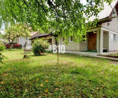 REZERVOVANÉ _ Chata so záhradou pri Necpalskom potoku, 543 m²