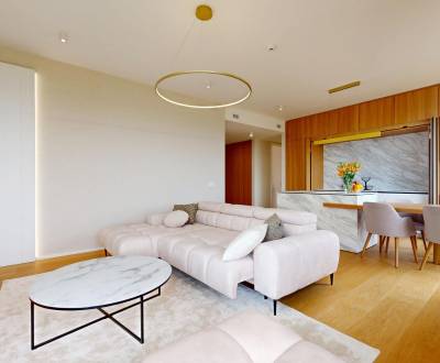 4-izbový byt, kde sa každý deň začína výhľadom na Hrad