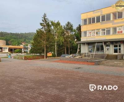 Na prenájom administratívny priestor, 220 m2, Považská Bystrica
