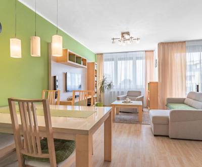 Na predaj 2i byt s parkingom - Opletalová, Dev. Nová Ves